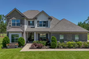 244 Coastal Breeze Dr, Freeport, FL 32439 - Photo 1