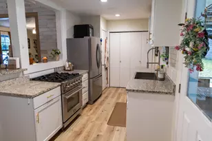 696 Phillips Dr, Freeport, FL 32439 - Photo 10