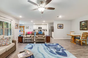 340 Merlin Ct, Crestview, FL 32539 - Photo 10