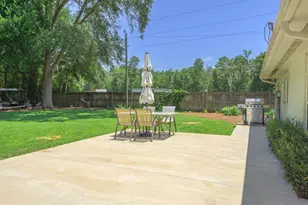 1401 Hickory St, Niceville, FL 32578 - Photo 52