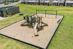 280 Date Palm Ln, Freeport, FL 32439 - Photo 30