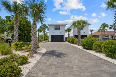 8597 N Lagoon Drive N, Panama City Beach, FL 32408 - Photo 2