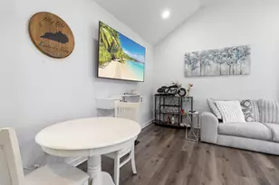 211 W Renoir Road W, Defuniak Springs, FL 32433 - Photo 8