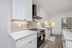 209 Miracle Strip Pkwy, Mary Esther, FL 32569 - Photo 16