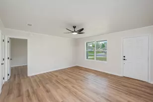 3375 McLain Dr, Crestview, FL 32539 - Photo 8