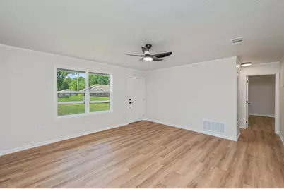 3375 McLain Drive, Crestview, FL 32539 - Photo 10