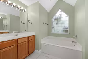 732 Denise Dr, Crestview, FL 32536 - Photo 30