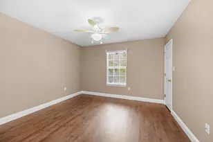 732 Denise Dr, Crestview, FL 32536 - Photo 18