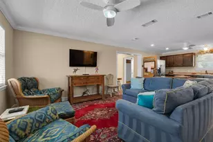 8115 8th St, Laurel Hill, FL 32567 - Photo 8