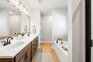 2737 Louis Circle, Crestview, FL 32536 - Photo 8