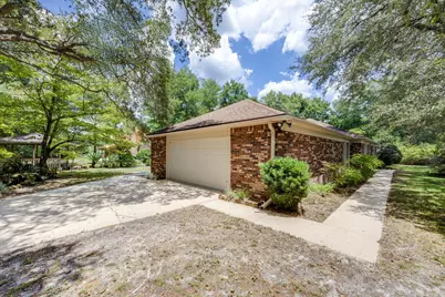 2601 Edgewater Drive, Niceville, FL 32578 - Photo 4