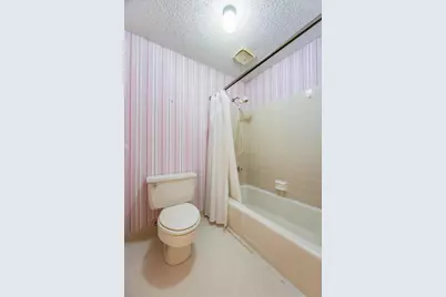 2601 Edgewater Drive, Niceville, FL 32578 - Photo 22