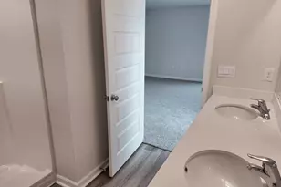 8061 Fir Tree Dr, Milton, FL 32583 - Photo 20