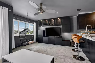 485 Gulf Shore Drive #302, Destin, FL 32541 - Photo 2