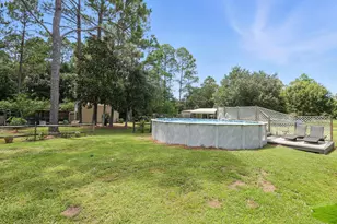 4237 Melton Rd, Milton, FL 32583 - Photo 18