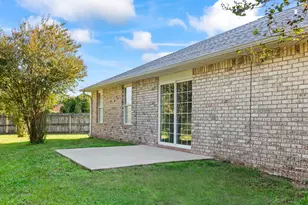 7252 Antoinette Cir, Navarre, FL 32566 - Photo 36