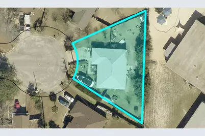 7252 Antoinette Circle, Navarre, FL 32566 - Photo 2