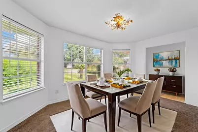 7252 Antoinette Circle, Navarre, FL 32566 - Photo 8