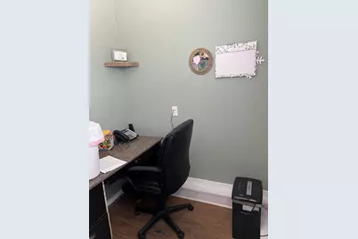 251 NE Eglin Parkway NE, Fort Walton Beach, FL 32547 - Photo 10