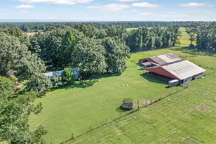 190 Peaden Bridge Rd, Baker, FL 32531 - Photo 54