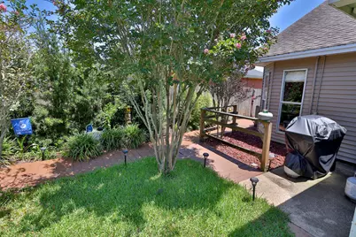 124 Long Pointe Drive, Mary Esther, FL 32569 - Photo 32