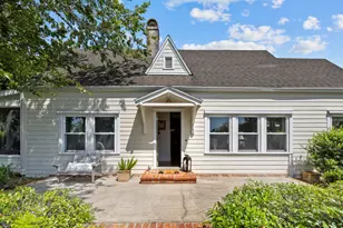 145 Bay Ave, Apalachicola, FL 32320 - Photo 1