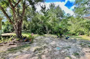 2852 Feral Ln, Caryville, FL 32427 - Photo 26