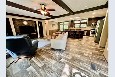 2852 Feral Lane, Caryville, FL 32427 - Photo 10