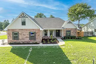 6301 Antigone Cir, Crestview, FL 32536 - Photo 2