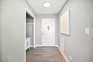 825 Bayshore Dr, Pensacola, FL 32507 - Photo 12