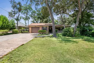 1045 Juniper Ave, Niceville, FL 32578 - Photo 1