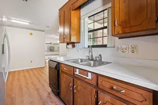 1045 Juniper Ave, Niceville, FL 32578 - Photo 14