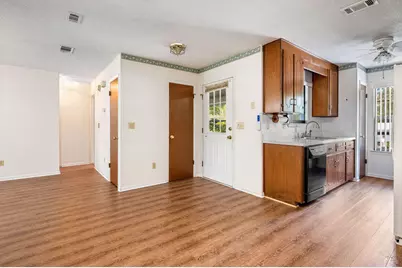 1045 Juniper Avenue, Niceville, FL 32578 - Photo 16