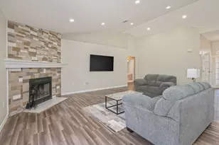 6215 Shire Ln, Crestview, FL 32536 - Photo 10