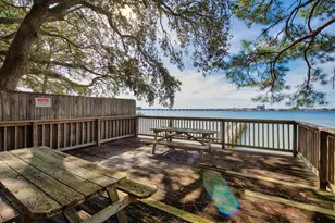 2552 Palm Shores Dr, Shalimar, FL 32579 - Photo 56