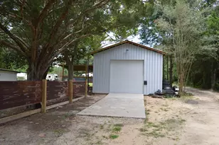 4103 King Lake Rd, Defuniak Springs, FL 32433 - Photo 6