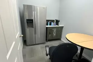 137 N John Sims Parkway N, Valparaiso, FL 32580 - Photo 20