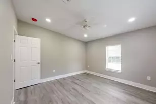 630 W Griffith Ave W, Crestview, FL 32536 - Photo 28