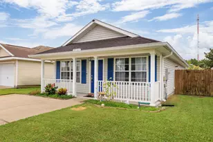 5527 Sea Spray Ct, Gulf Breeze, FL 32563 - Photo 2