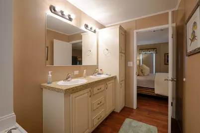 817 N Planters Drive N, Laurel Hill, FL 32567 - Photo 32