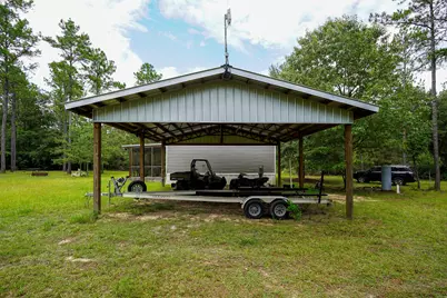 817 N Planters Drive N, Laurel Hill, FL 32567 - Photo 8