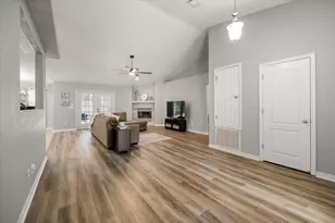 1959 Jamaica Dr Dr, Navarre, FL 32566 - Photo 6