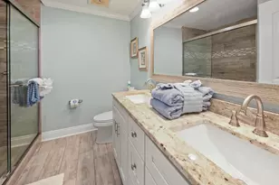 8477 Gulf Blvd, Navarre, FL 32566 - Photo 16