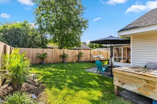 1794 Ivalea Cir, Navarre, FL 32566 - Photo 30