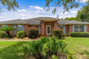 2025 Resort St, Navarre, FL 32566 - Photo 2