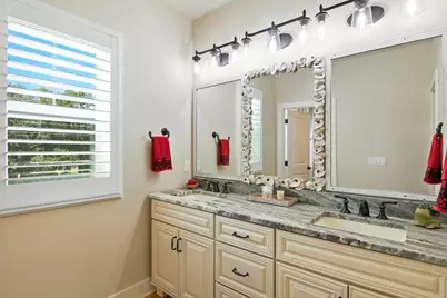 400 Pitts Bayshore Drive, Freeport, FL 32439 - Photo 38