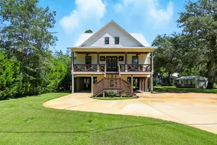 400 Pitts Bayshore Dr, Freeport, FL 32439 - Photo 4