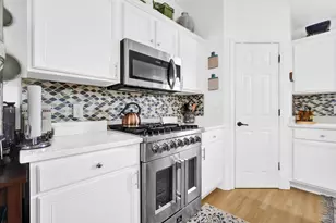 7022 Marissa Point Ln, Milton, FL 32570 - Photo 12