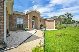 7022 Marissa Point Ln, Milton, FL 32570 - Photo 4