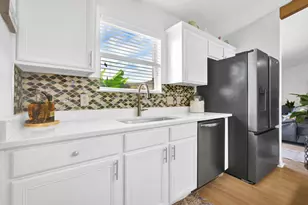 7022 Marissa Point Ln, Milton, FL 32570 - Photo 10